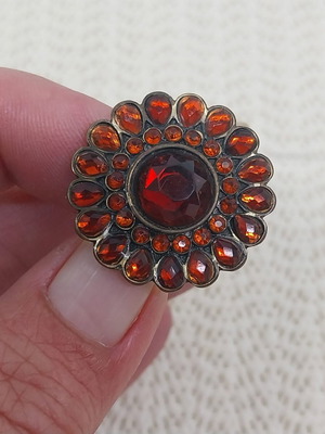 Vintage brass ring with amber glass beads, adjustable