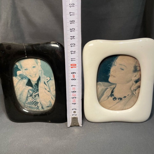 Photo frames used, pack of 2, porcelain, one white one black