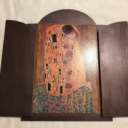 Handmade triptych painting with decoupage technique The Kiss Gustav Klimt like new