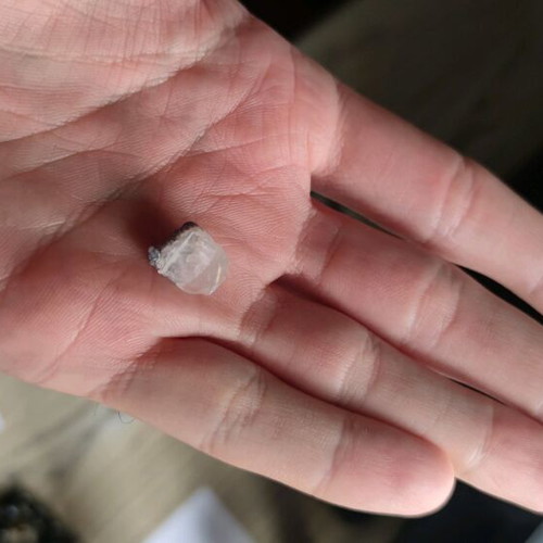 Dumortierite on quartz new