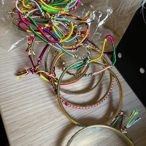 Women's bangle bracelet new, pack of 20 bangles