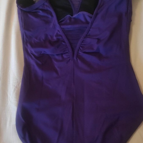 Mirella ballet leotard large, like new, purple