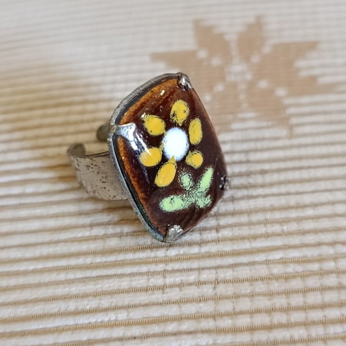 Vintage handmade enamel ring