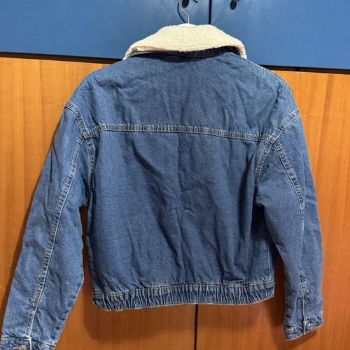 Denim jacket with fur collar, new, size S, Primark, blue