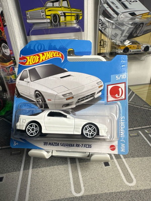 Hot Wheels '89 Mazda Savanna Rx-7 like new