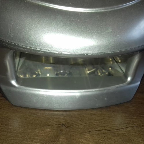 Professional nail lamp used
