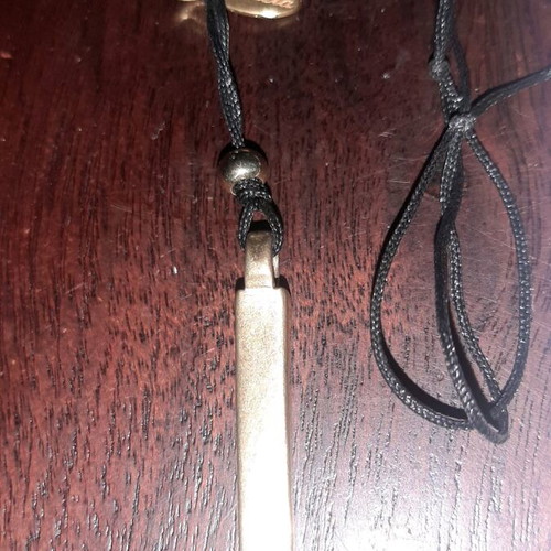 Long necklace like new
