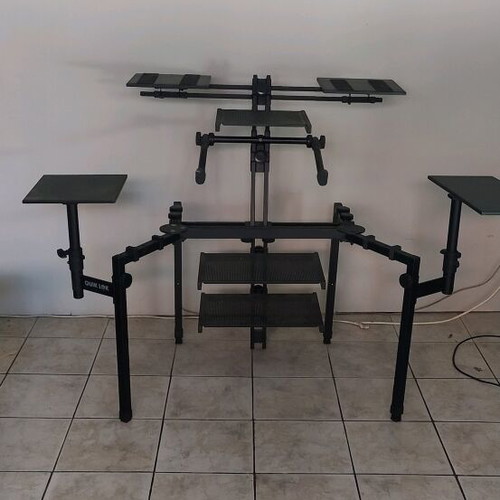 Quiklok Workstation WS 500 like new for home studio recording