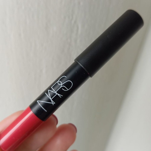 NARS Velvet matte lip pencil like new, shade Dragon girl