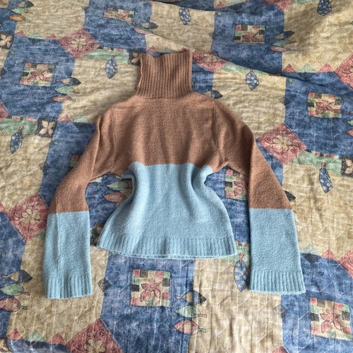 Vintage turtleneck sweater used, blue and beige
