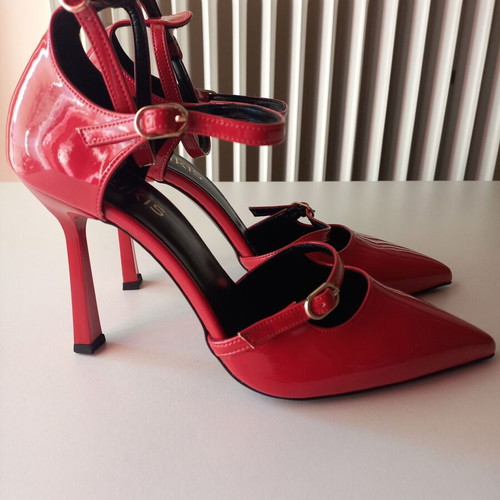 Bozikis red stiletto heels with straps new, size 38