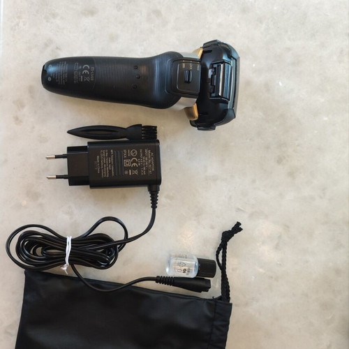 Panasonic ES-LV69 electric shaver wet & dry