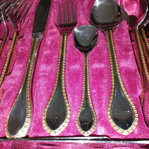 Solingen 18/10 Rostfrei stainless steel cutlery set 71 pieces like new