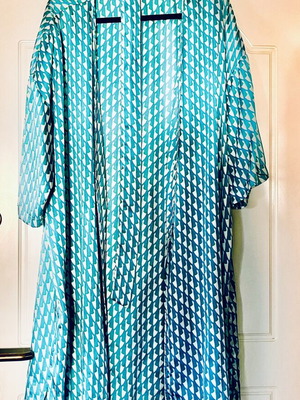 Helmi long kimono with geometric pattern turquoise white green, like new