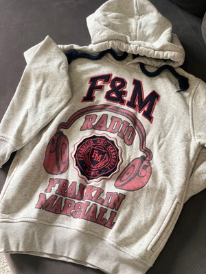 Φούτερ Franklin & Marshall μέγεθος S μεταχειρισμένο, γκρι με κουκούλα και τσέπες