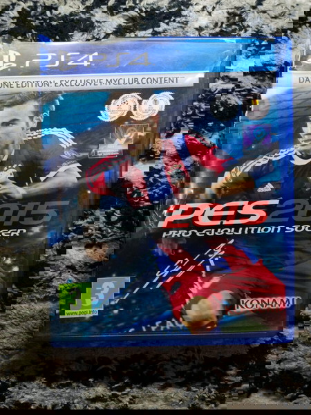 PES 2015 (ΜΟΝΟ ΚΟΥΤΙ (για σιλογη))