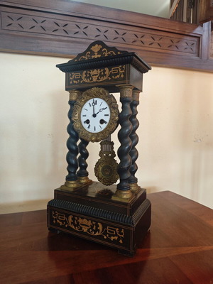 Portico table clock Napoleon III period used, blackened wood