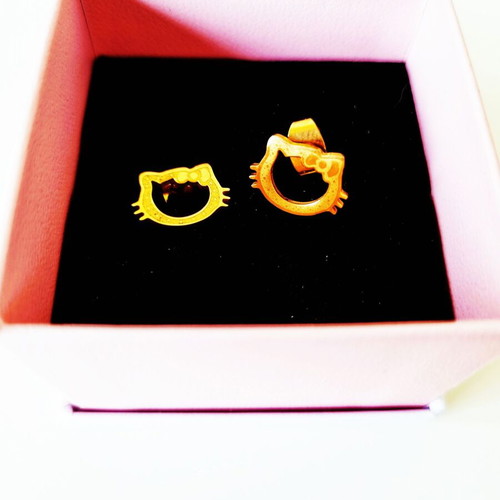 Hello Kitty stainless steel earrings like new