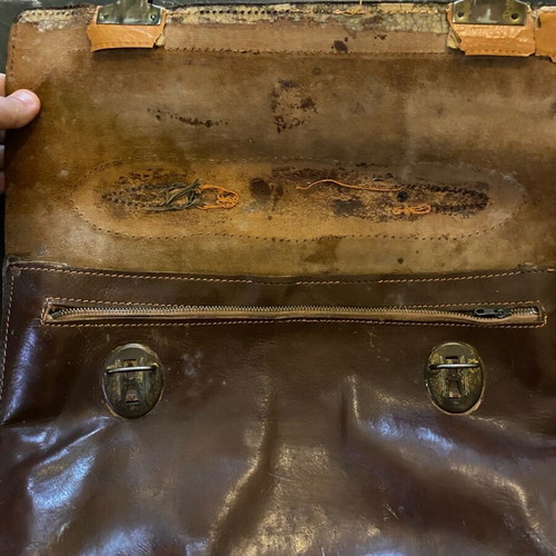 Leather bag used, old