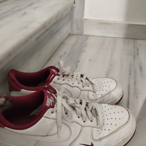 Nike Airforce 1 used athletic shoes size 42 white and red