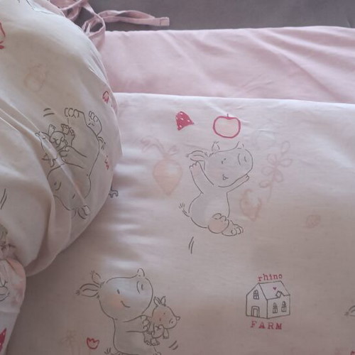 Crib bumpers for girl, set of 2, Nima home kids, like new