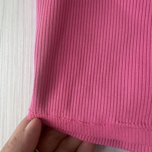 Pink girls' top with rhinestones used, size 5-6 years