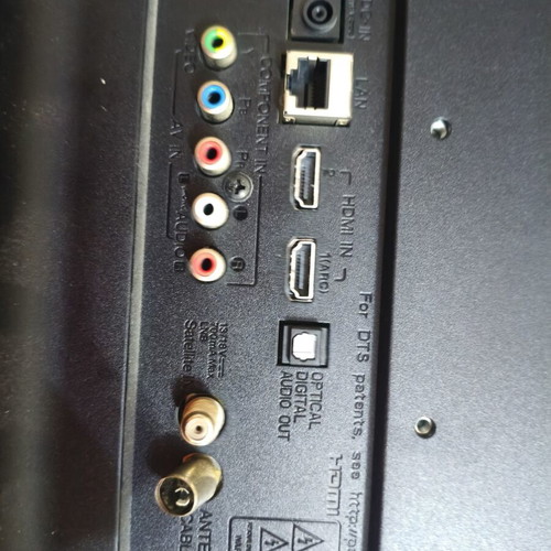 Smart TV LED 24" Monitor LG 24TL520S like new, panel broken