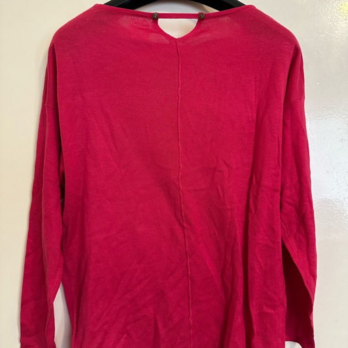 Fuchsia top like new, size S/M, soft fabric