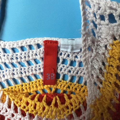 Γυναικείο τόπ H&M σε νούμερο M 48% cotton and 55% ramie!