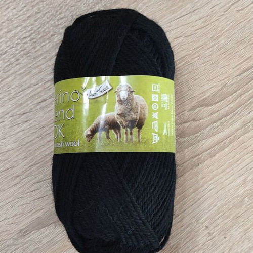 Merino knitting yarn 50g 100% processed wool, 104 meters new