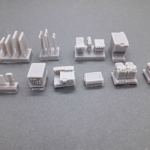 Pro-Art Models 35055 1/35 US MRAP Radio Set like new
