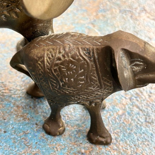 Vintage solid brass mother and baby elephant figurine used