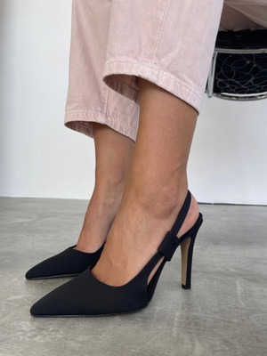 The muse black fabric pumps used, size 39, 10cm heel