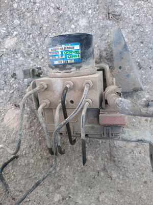 Hyundai Santa Fe 04mod diesel ABS unit used