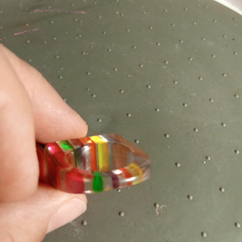 Plastic ring rainbow rectangular size 6.5/52/16.75 diameter