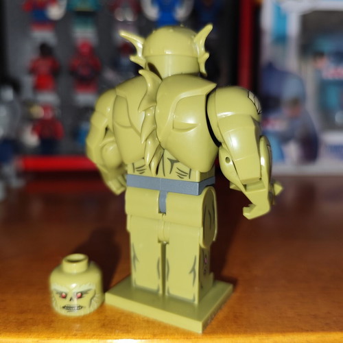 Zombie Abomination figure like new, Marvel Zombies, 8cm