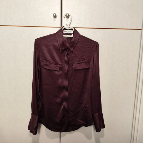 Shiny Zara shirt new, burgundy, size M
