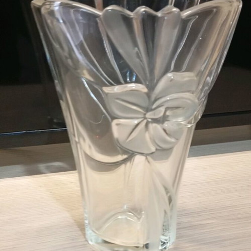 Vase new in good condition