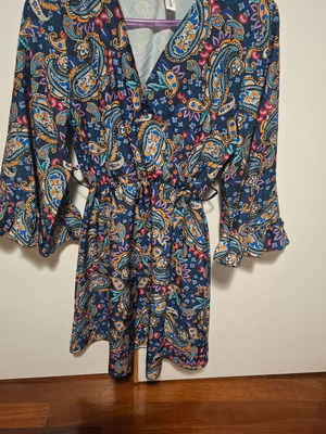 Floral dress like new with ribbon belt, blue