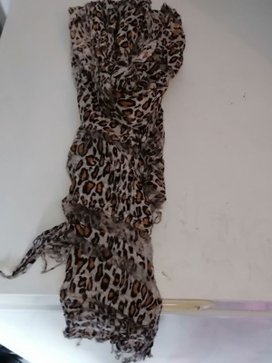 Summer scarf vintage like new