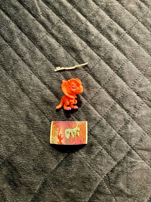 Funko Pop Kinder Joy Jurassic World Dilophosaurus σαν καινούργιο