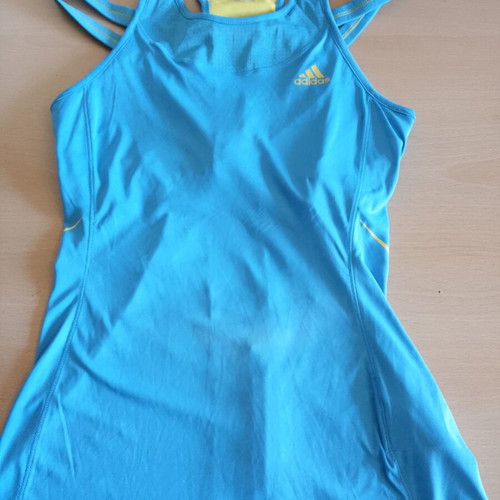 Adidas women's athletic tank top used, size M, blue