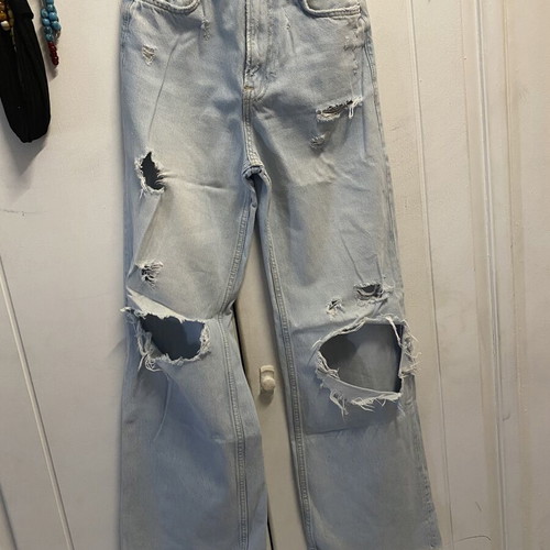 Bershka women's distressed jeans W25, high-waisted, slim fit