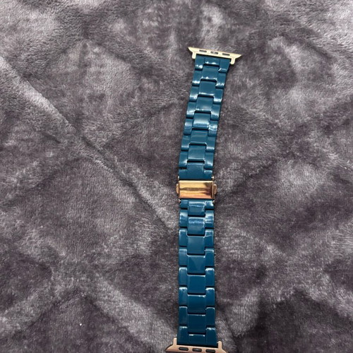 Apple Watch 44 straps sold as a pack