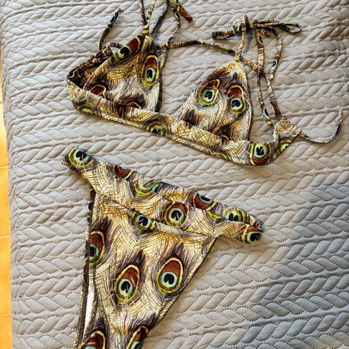 Be A Bee Couture bikini set with peacock pattern like new, size S