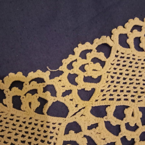 Handmade crochet doily vintage used, 82×50cm