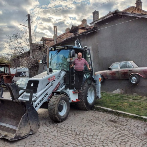 New Holland B 110 backhoe used, 4x4, tires 70%