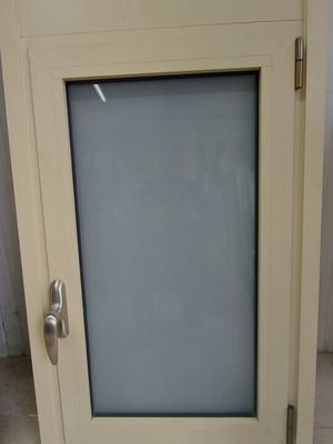 Aluminum window 60×117 with electric polyurethane roller, Sahara color, new display