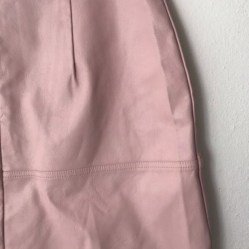 Mini skirt dusty pink polyurethane New Look new size 40