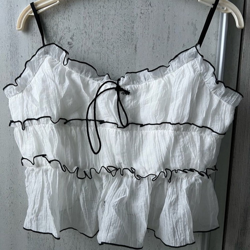 Crop top Eltaa like new, white, size S